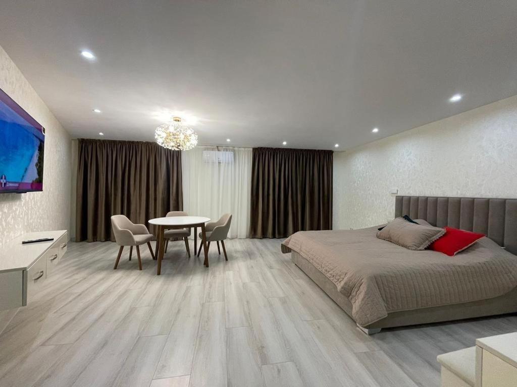 Samarkand Central Apartments ภายนอก รูปภาพ